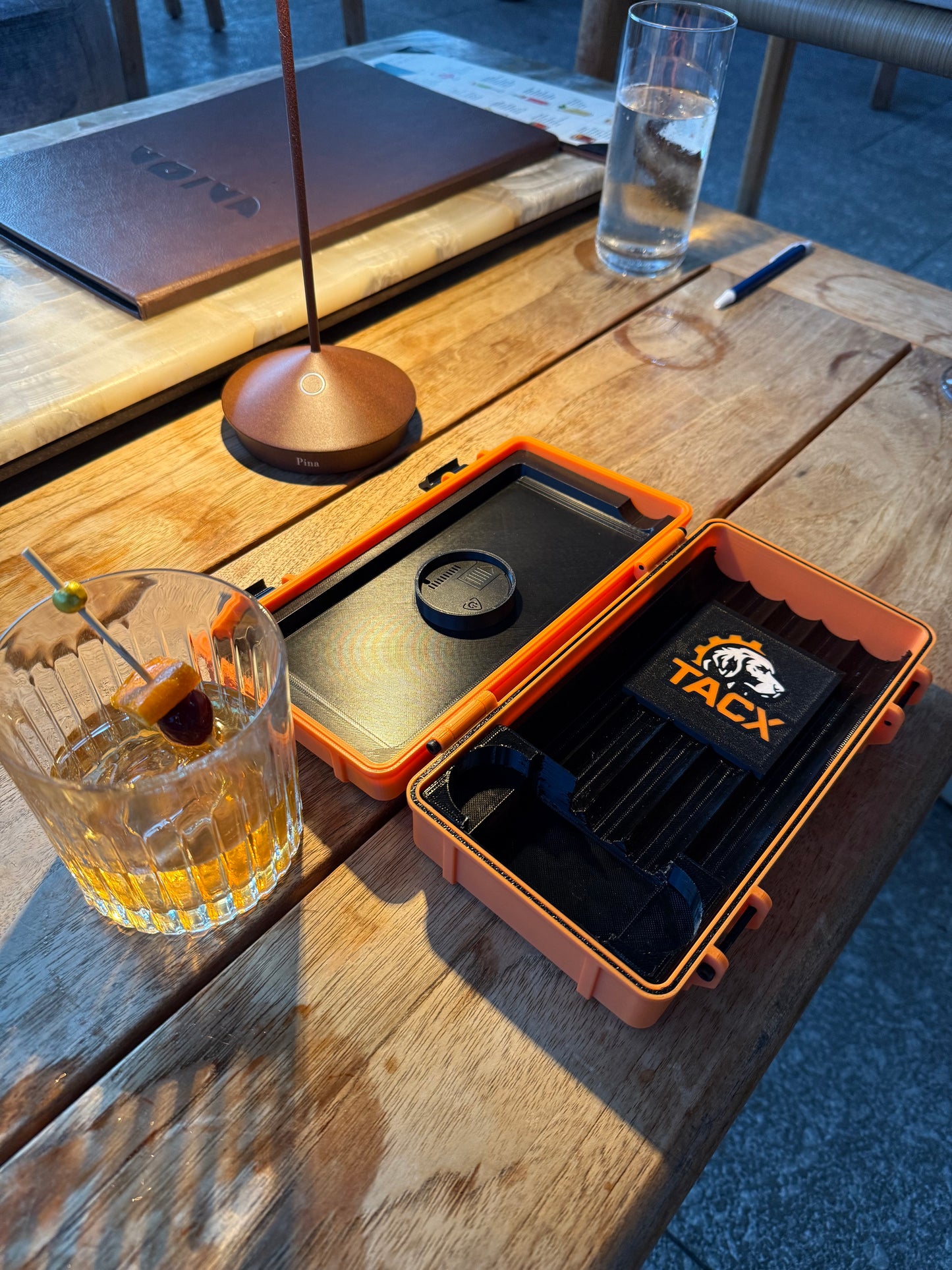 Custom 3D Printed Travel Humidor – Holds 5 Cigars + Accessories